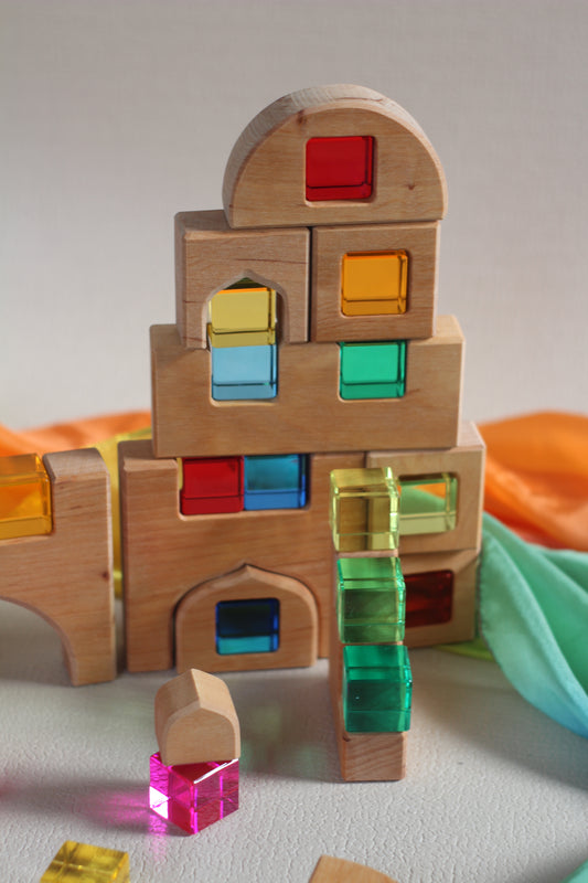 Bauspiel Lucent Castle met transparante blokken die licht doorlaten en kleuren tonen