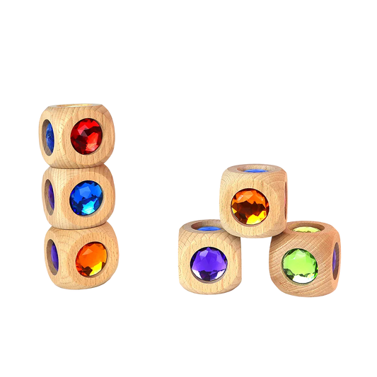 Bauspiel Magic Cube creëert speelse kleur effecten wanneer licht op het blok schijnt