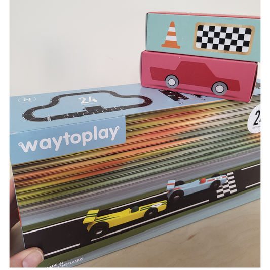 Waytoplay racebaan van Intoplay voor fantasierijk vrij spel en snelheid