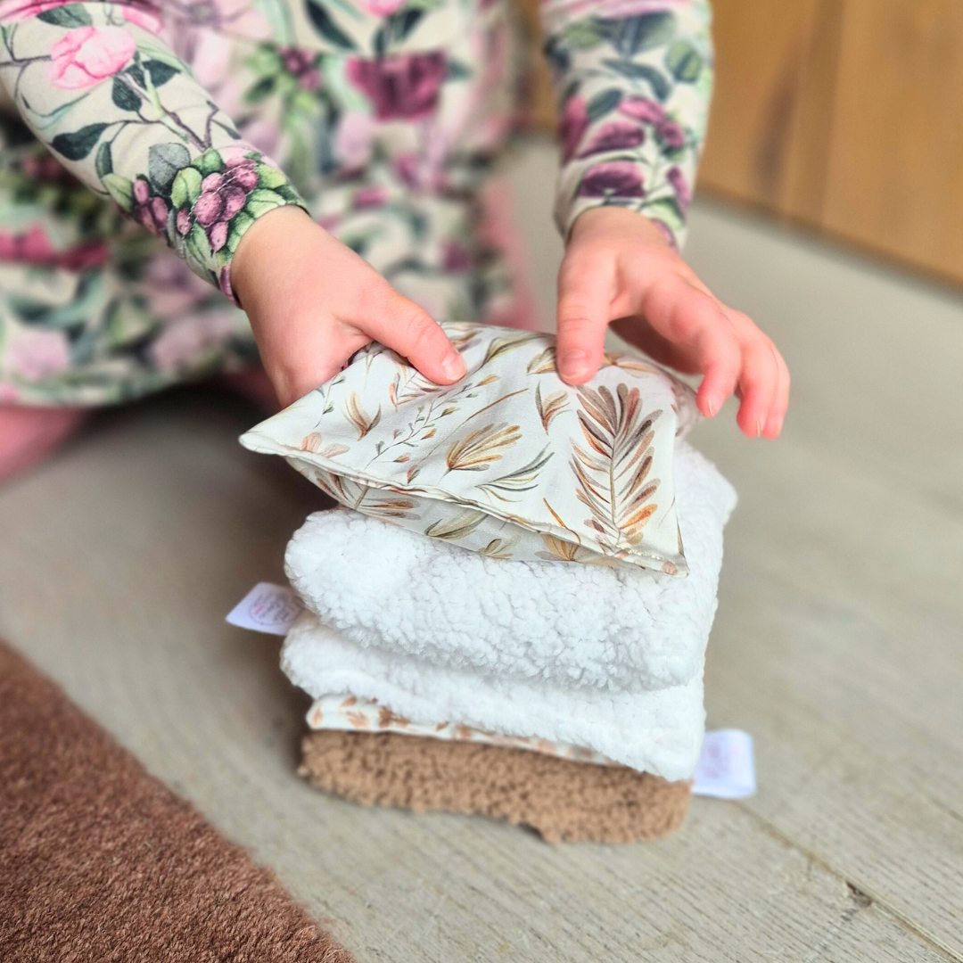 Little Botanic Label Pittenzakje Blush Meadow | Sensorisch Speelgoed | Intoplay