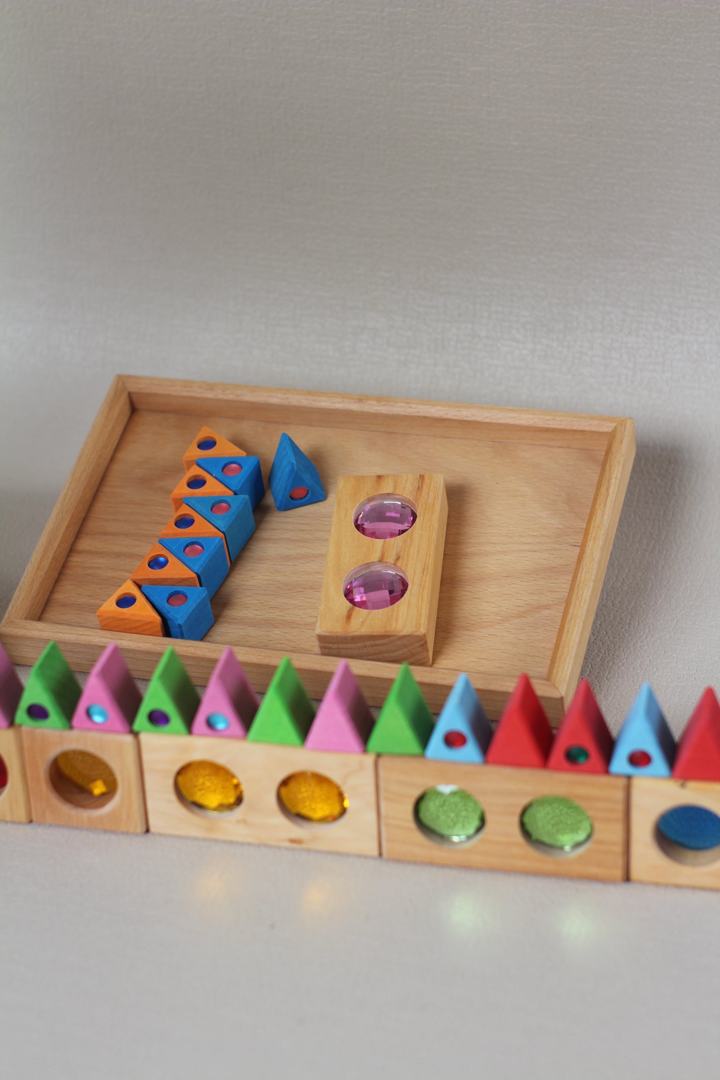 Bauspiel Collectors Box met een grote variatie aan houten blokken en speelelementen