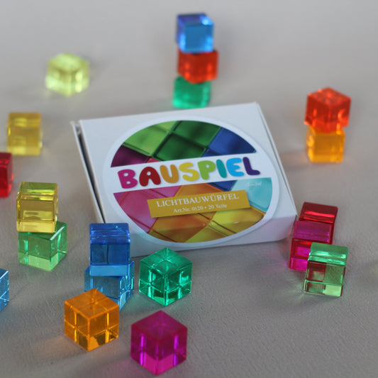 Bauspiel Lucent Cubes met transparante gekleurde acrylkubussen voor lichtspel en vrij spel
