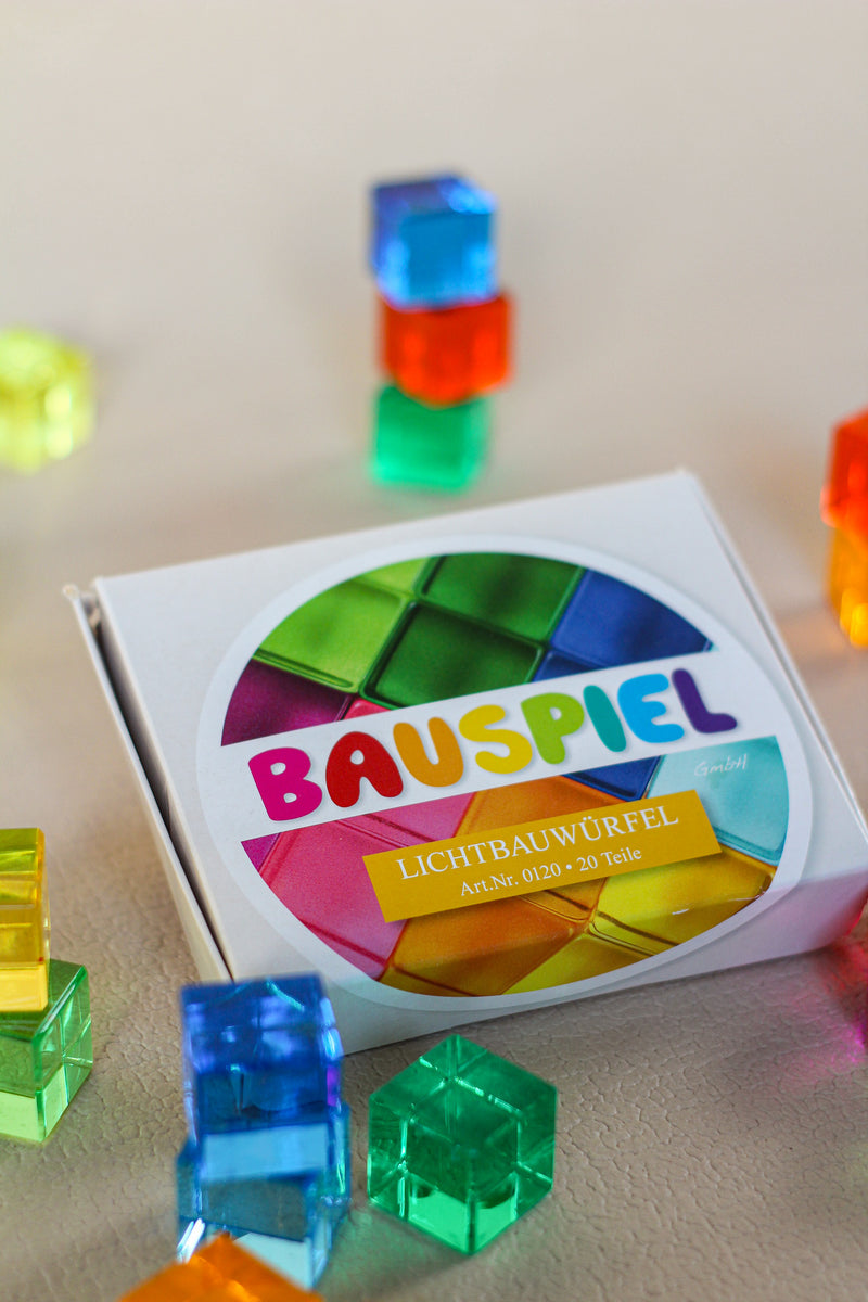 Bauspiel Lucent Cubes | Licht & kleur | Intoplay