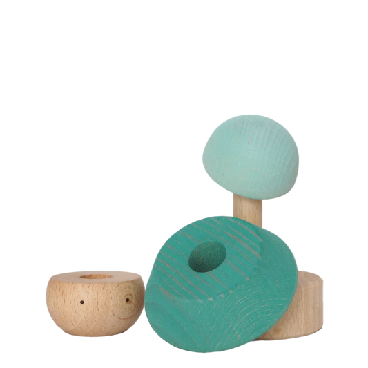 Turquoise Ocamora Hats in open einde speelwereld