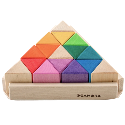 Ocamora Triangular Prisms Classic met kleurrijke houten driehoekige blokken