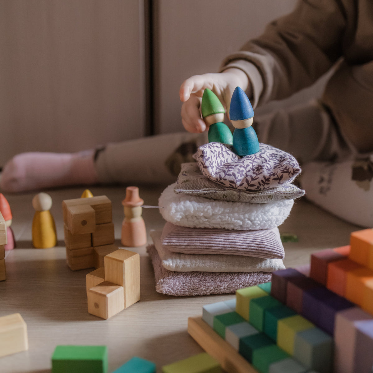 Little Botanic Label Pittenzakje Little Branch | Sensorisch Speelgoed | Intoplay