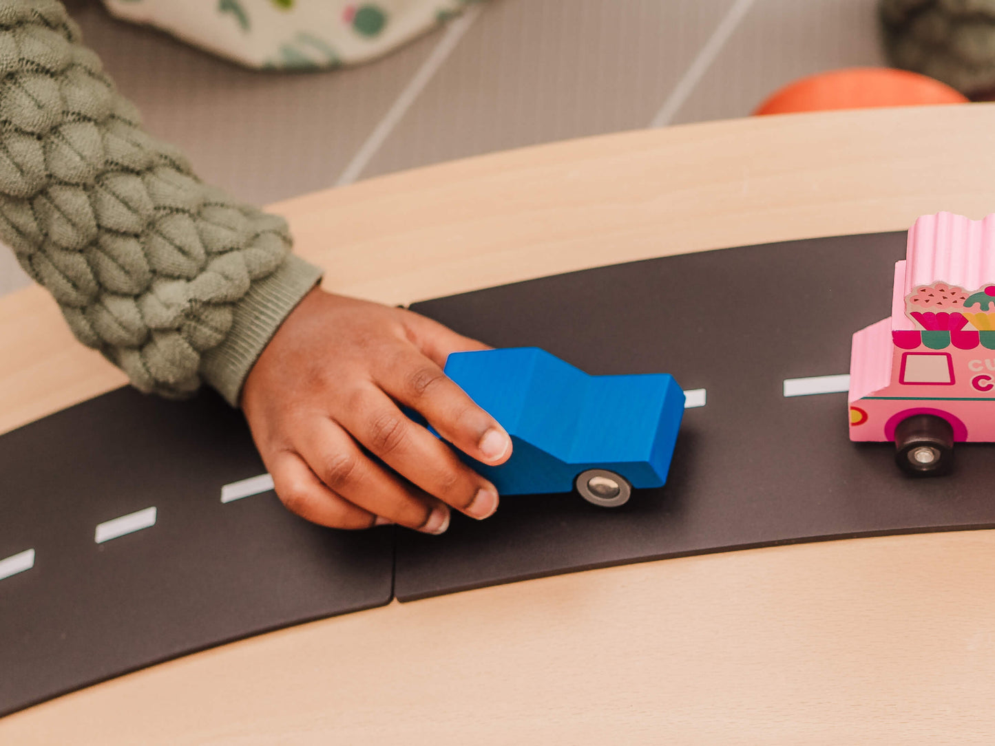 Detail van de Waytoplay Heen en Weer Auto Blauw