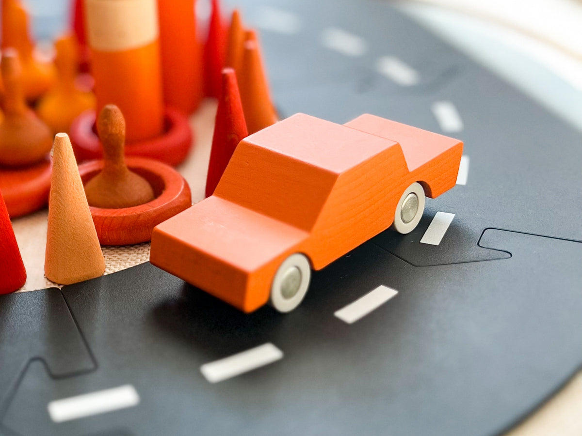 Detail van de Waytoplay Heen en Weer Auto Oranje